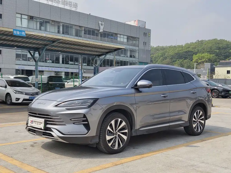 BYD PLUS