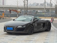 Audi R8 2013