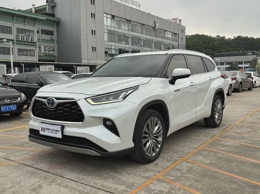 Toyota Highlander 2021