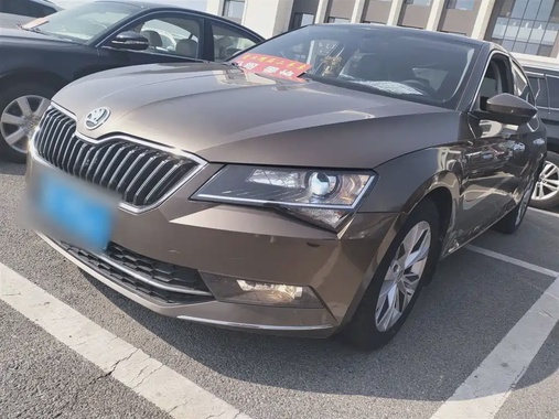 Skoda Superb 2016