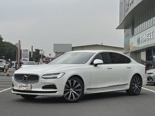 Volvo S90 2023