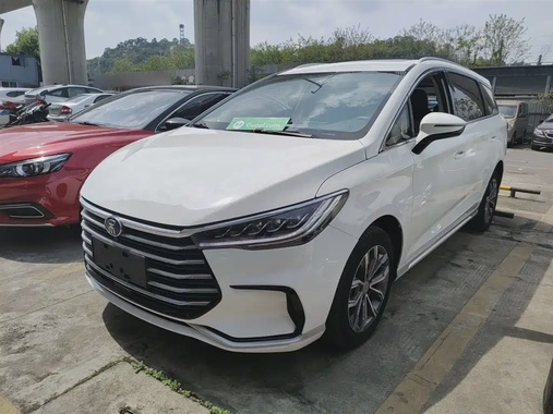 BYD MAX 2021