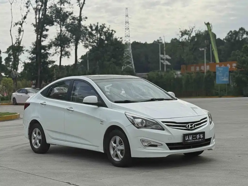Hyundai Verna