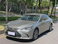 Lexus ES 2021