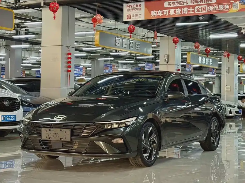 Hyundai Elantra