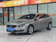 Volvo V60 2016