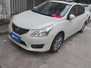 Nissan Tiida 2013