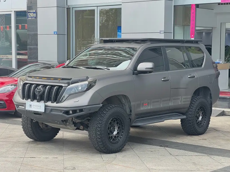 Toyota Prado