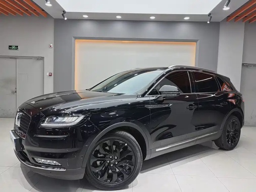 Lincoln Nautilus 2022