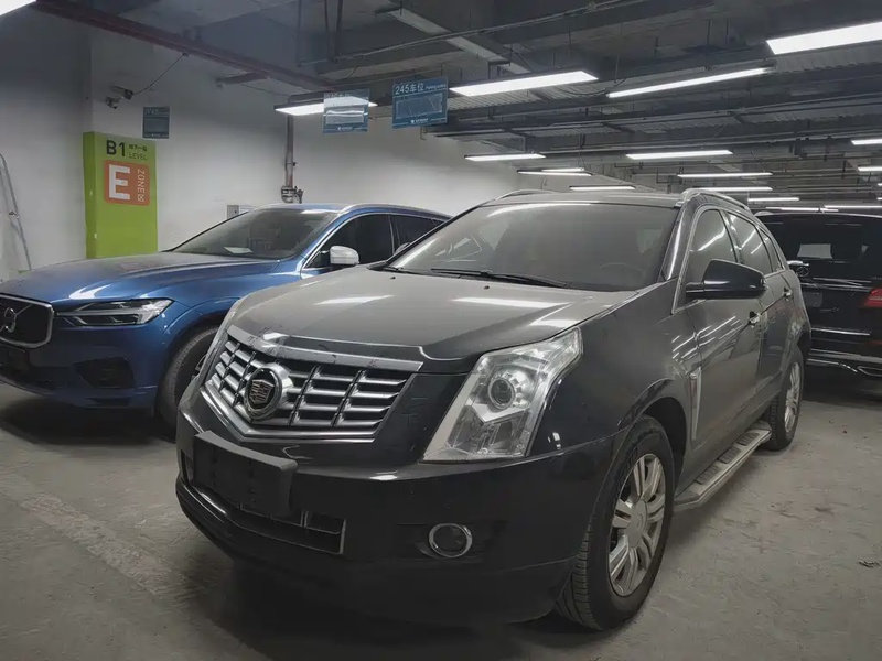 Cadillac SRX