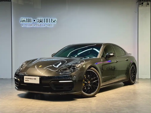 Porsche Panamera 2021