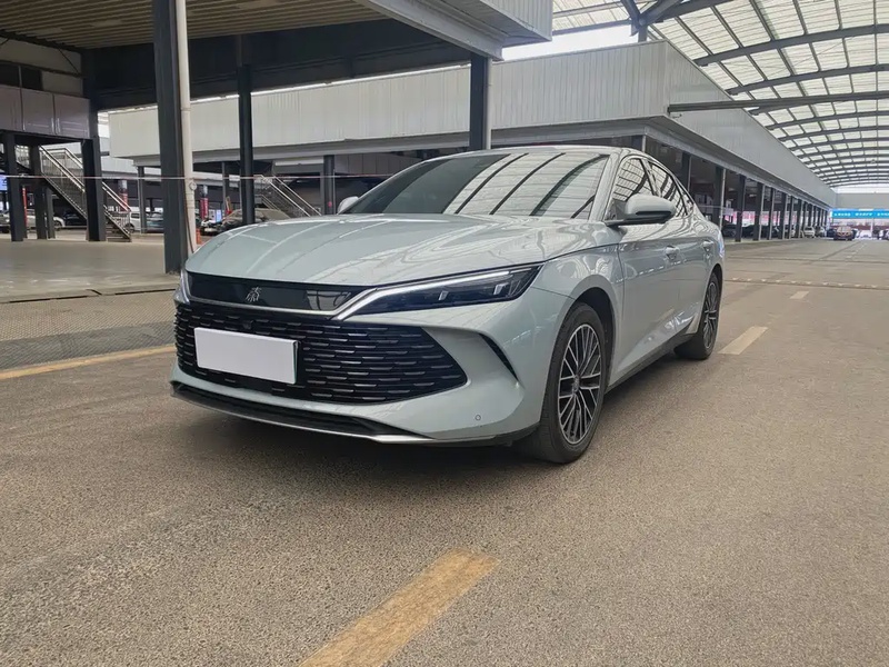 BYD Qin L