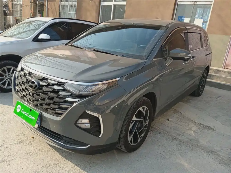 Hyundai Custo