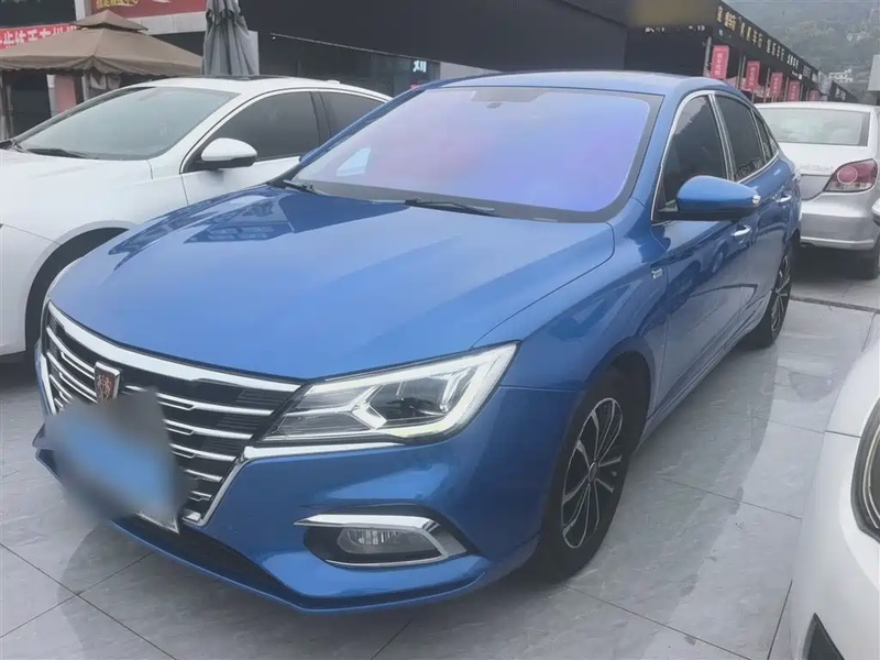 Roewe i5