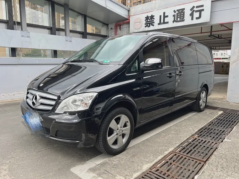 Mercedes-Benz Viano