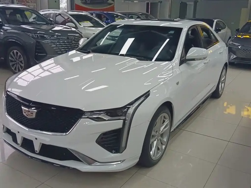 Cadillac CT4 2022