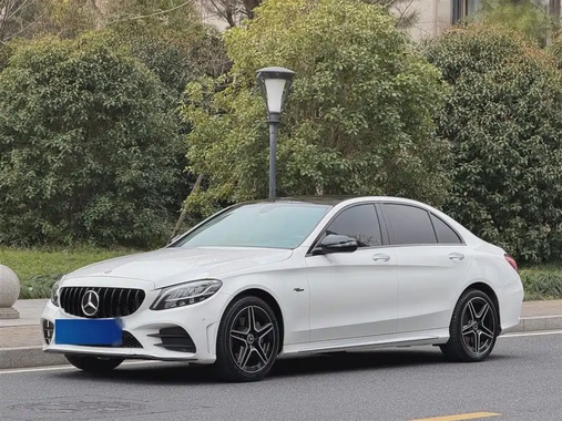 Mercedes-Benz C-Class 2021