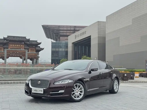 Jaguar XJ 2018