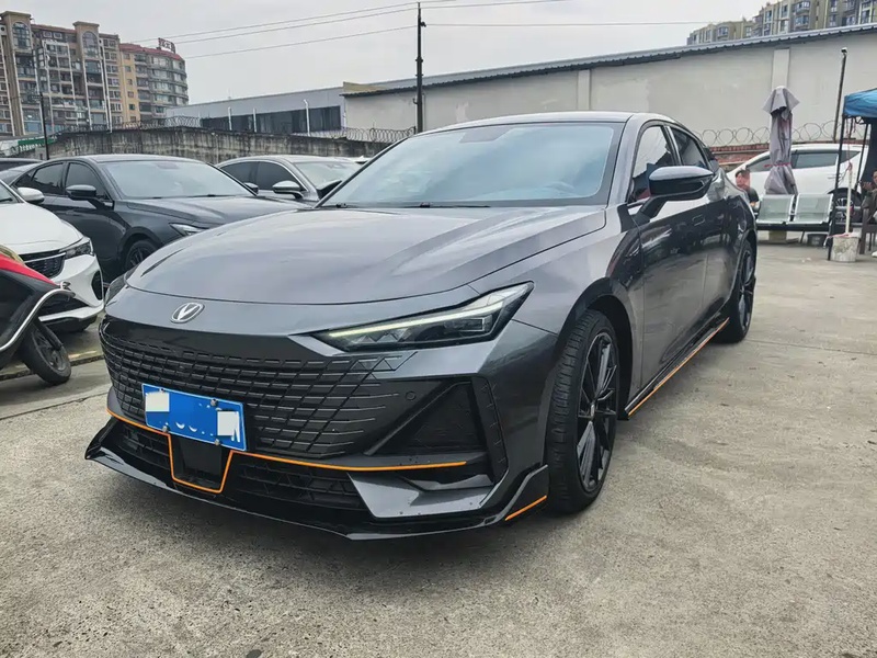 Changan UNI-V