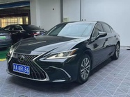 Lexus ES 2022