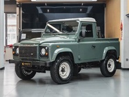 Land Rover Defender 2018