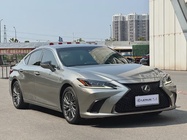 Lexus ES 2018