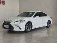 Lexus ES 2023