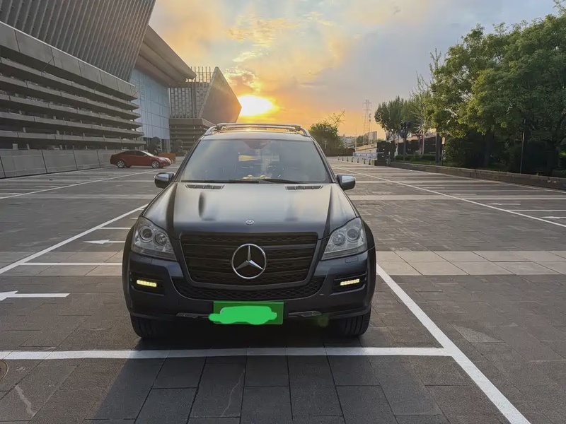 Mercedes-Benz GL-Class