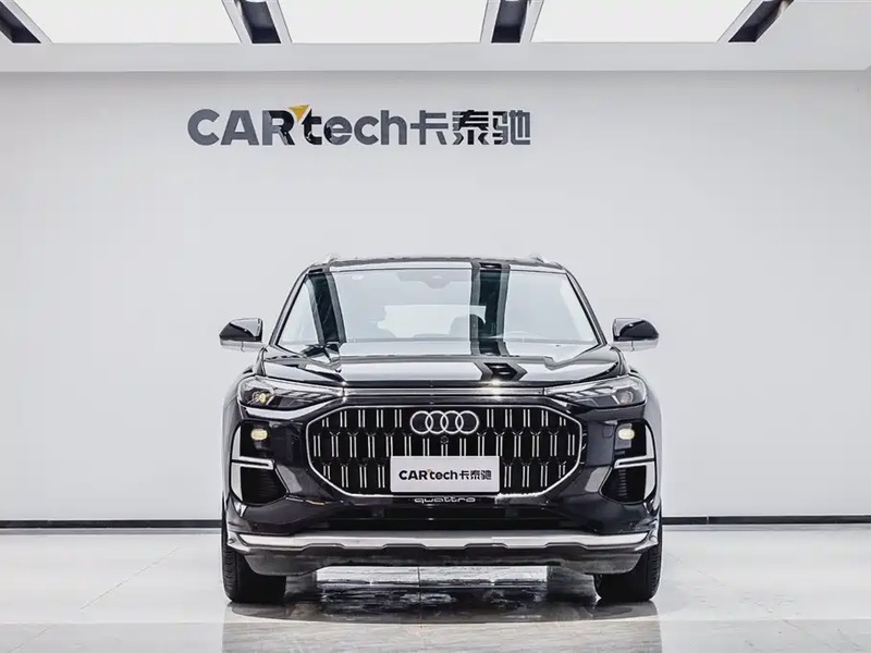 Audi Q6