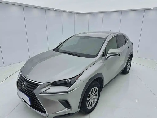 Lexus NX 2021