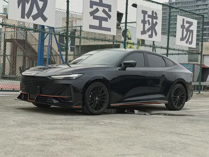 Changan UNI-V