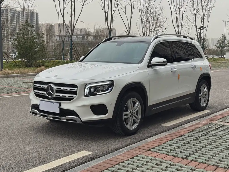 Mercedes-Benz GLB-Class