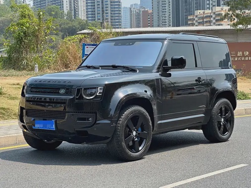 Land Rover Defender 2023