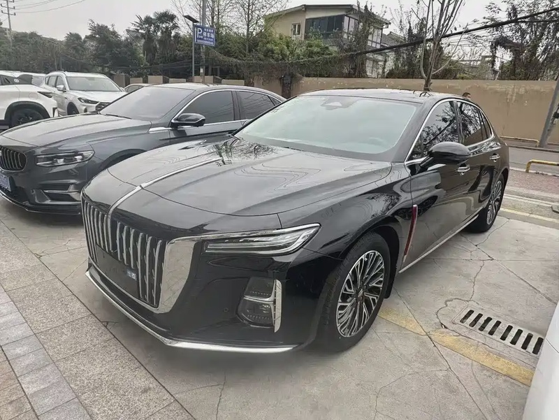 Hongqi H5