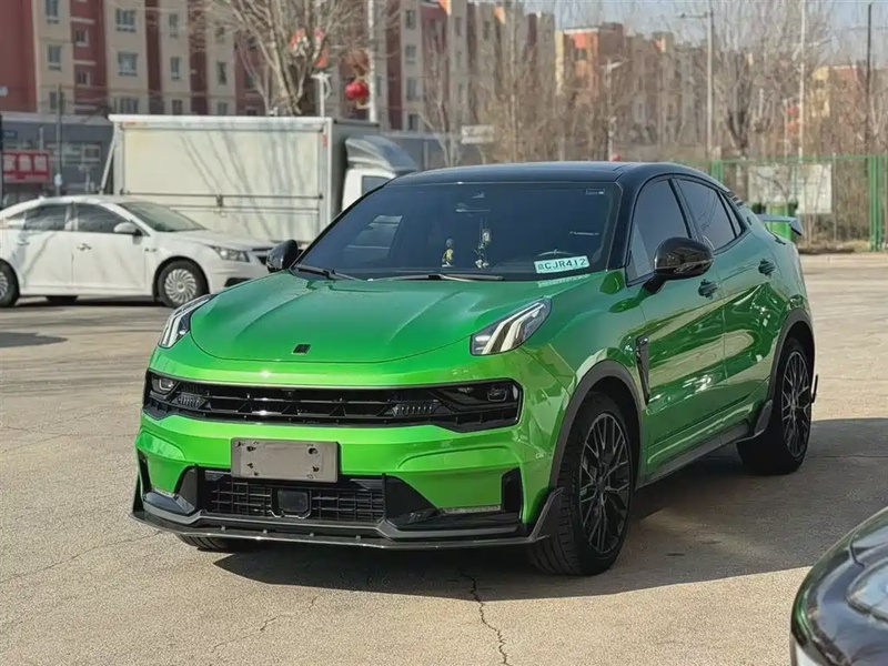 Lynk & Co 05