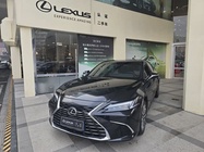 Lexus ES 2025