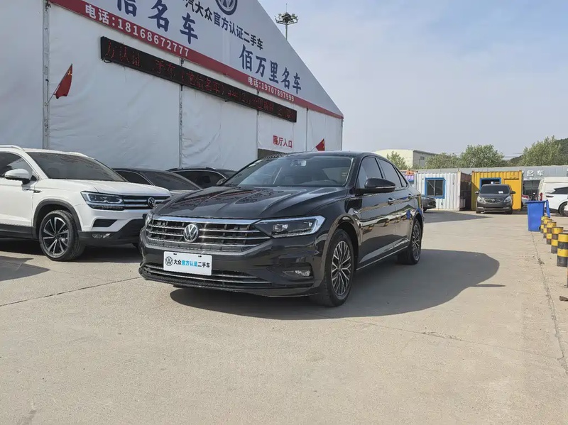 Volkswagen Sagitar