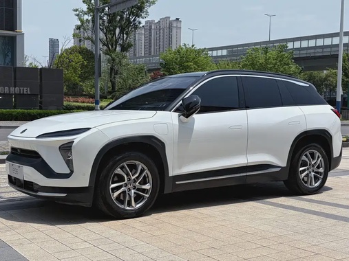 NIO ES6 2021
