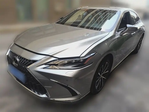 Lexus ES 2024