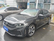 Volkswagen Passat 2024