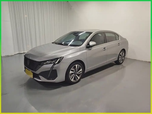 Peugeot 408 2025