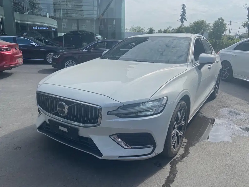 Volvo S60