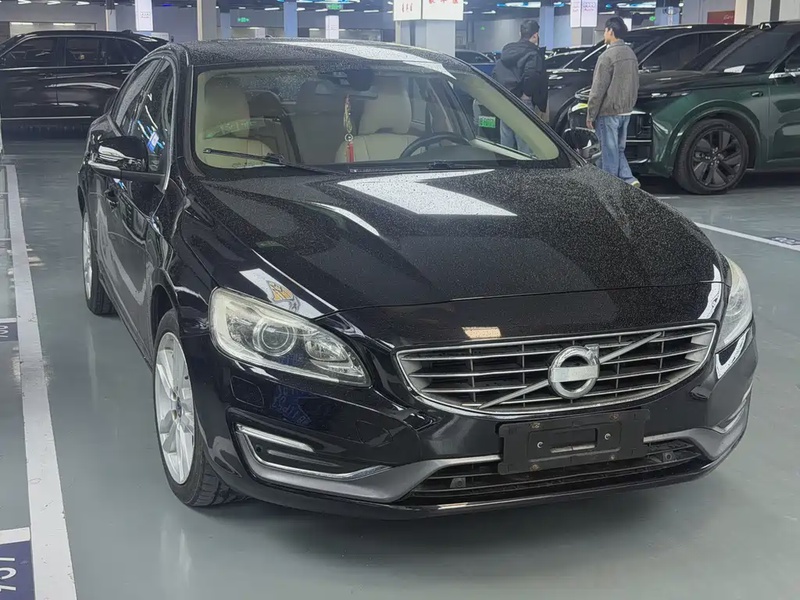 Volvo S60