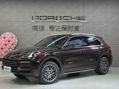 Porsche Cayenne 2021