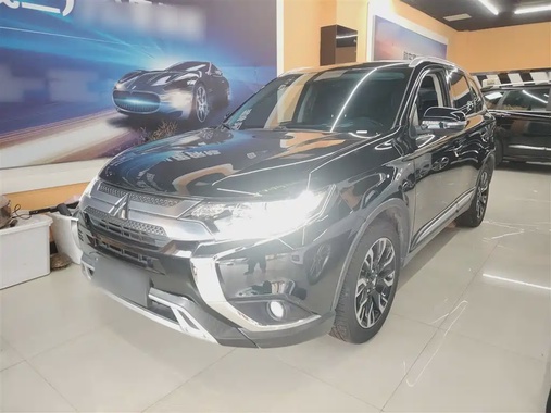 Mitsubishi Outlander 2020