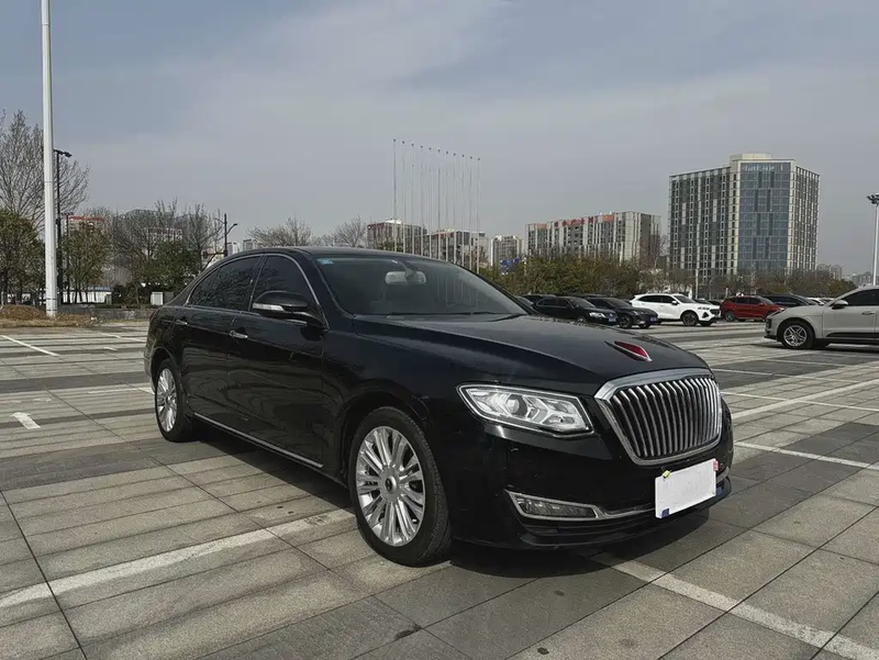 Hongqi H7