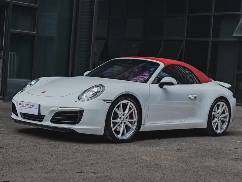 Porsche 911