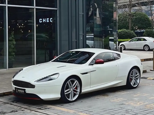 Aston Martin DB9 2015