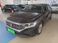 Volkswagen Passat 2023