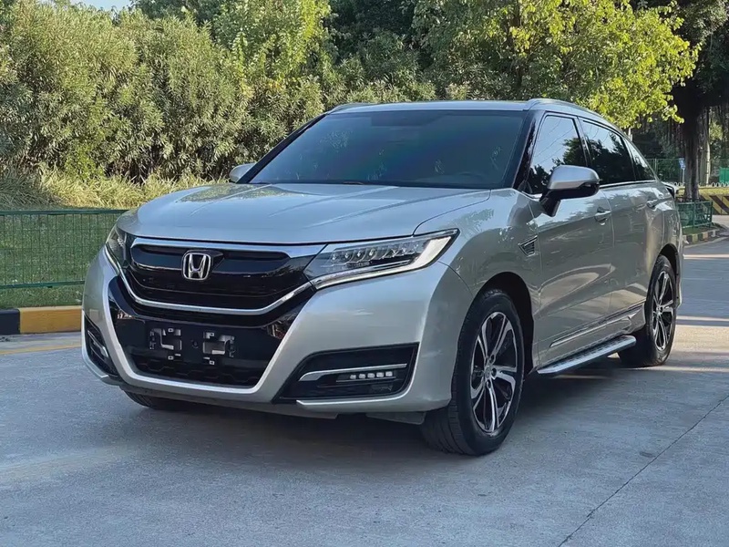 Honda UR-V